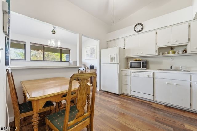 2 Westway, Union Twp., NJ 08809