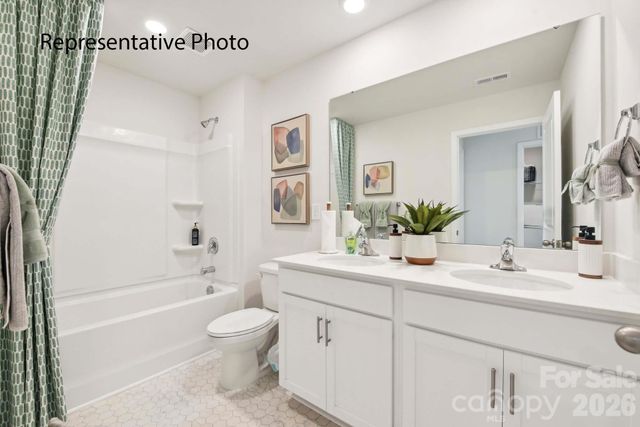 2053 Moorside Court, Lancaster, SC 29720