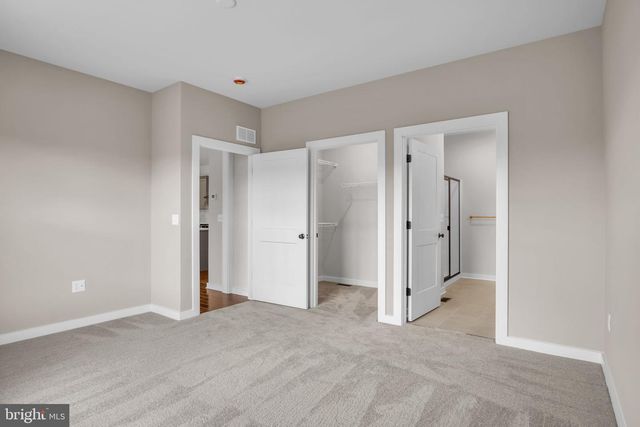 880 SHADOWBROOKE DR, Dover, PA 17315