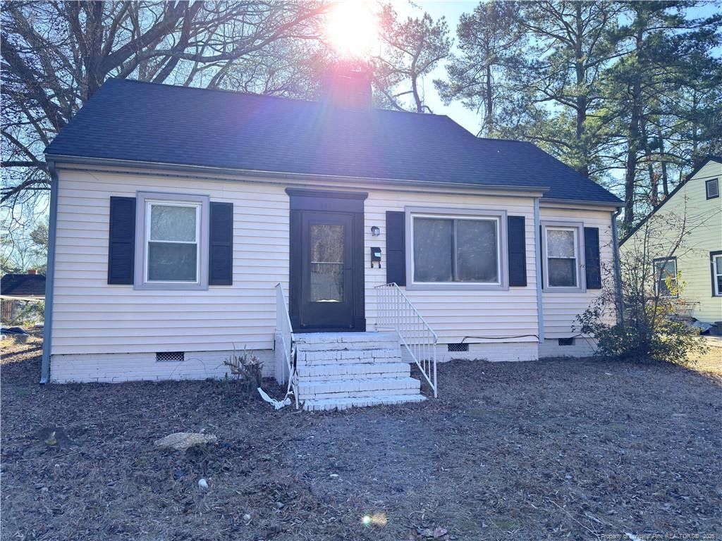 307 Hawthorne Drive, Fayetteville, NC 28301