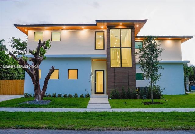 8410 SW 65 Avenue, South Miami, FL 33143