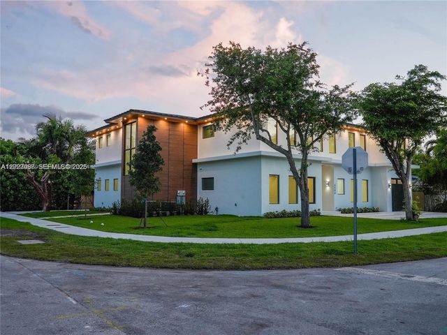 8410 SW 65 Avenue, South Miami, FL 33143