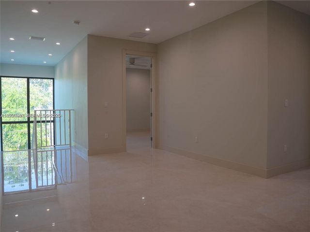 8410 SW 65 Avenue, South Miami, FL 33143