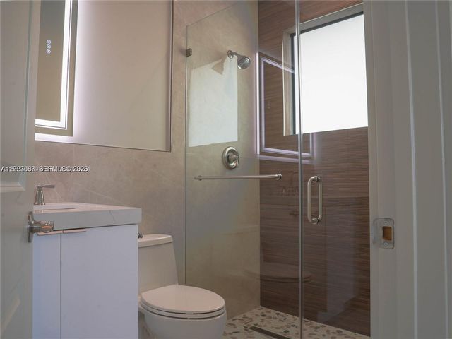 8410 SW 65 Avenue, South Miami, FL 33143