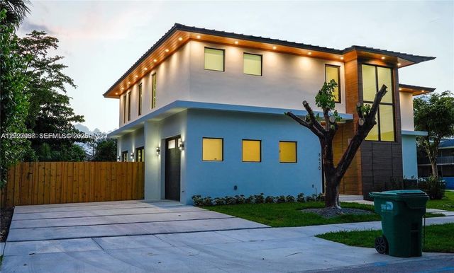 8410 SW 65 Avenue, South Miami, FL 33143