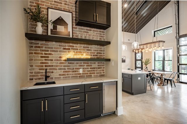 6876 Koppe Bridge Road, College Station, TX 77845