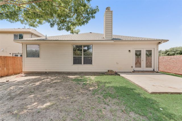 3901 Pitchstone Drive, Mckinney, TX 75070
