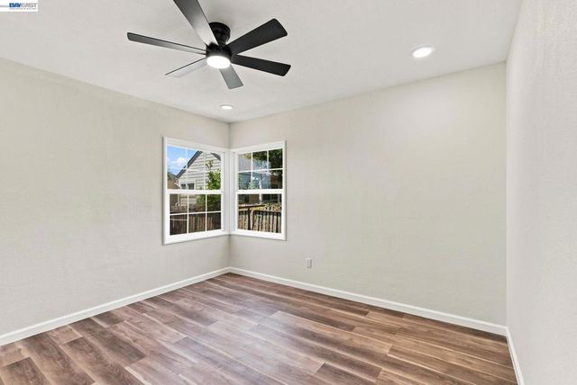 1333 Mariposa St, Richmond, CA 94804