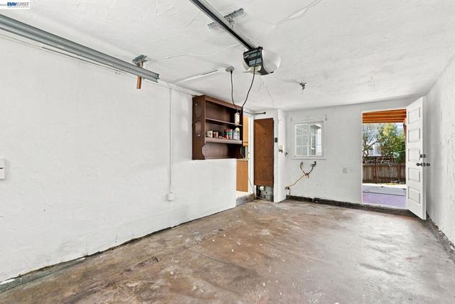 1333 Mariposa St, Richmond, CA 94804