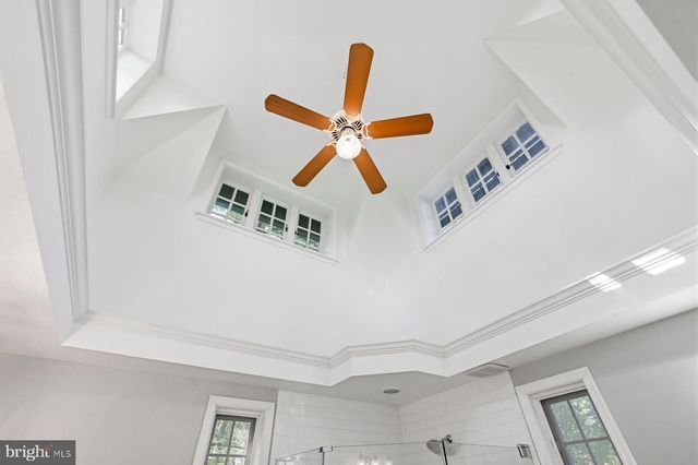 461 S ROBERTS RD, Bryn Mawr, PA 19010