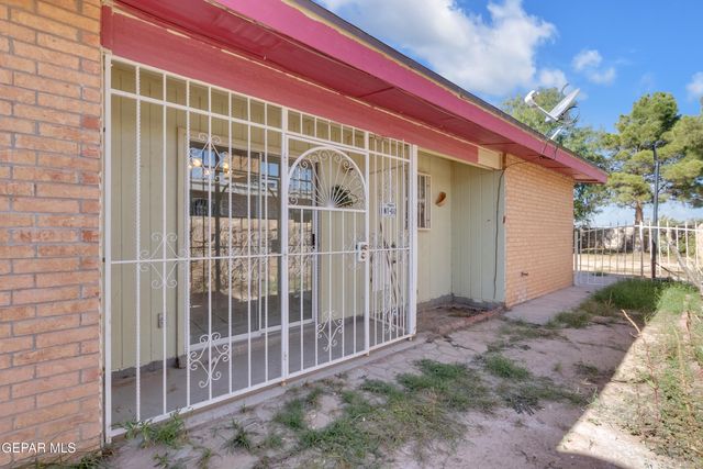 9511 MARTINIQUE Drive, El Paso, TX 79927