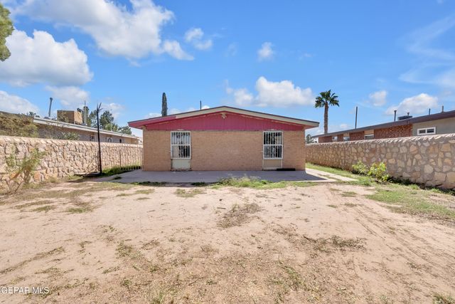 9511 MARTINIQUE Drive, El Paso, TX 79927