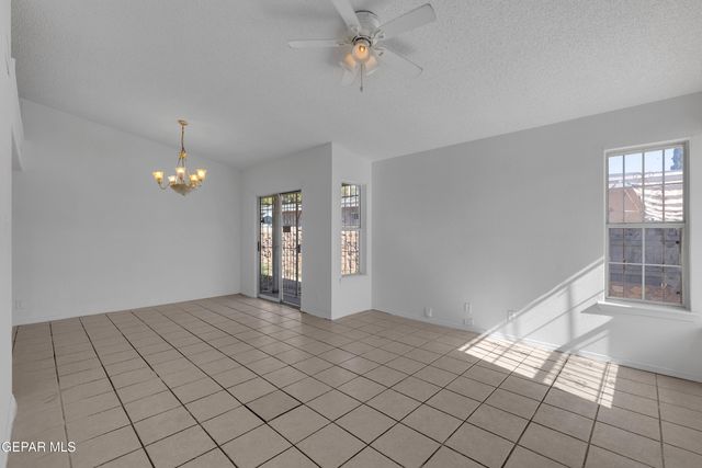 9511 MARTINIQUE Drive, El Paso, TX 79927