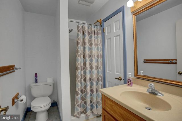 98 PEACH GLEN RD, Gardners, PA 17324