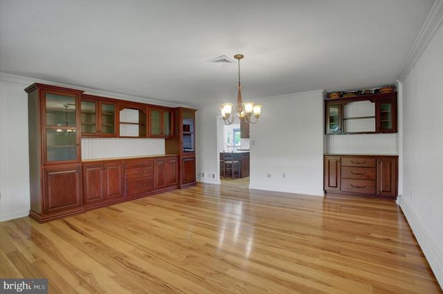 98 PEACH GLEN RD, Gardners, PA 17324