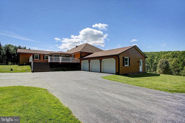 98 PEACH GLEN RD, Gardners, PA 17324