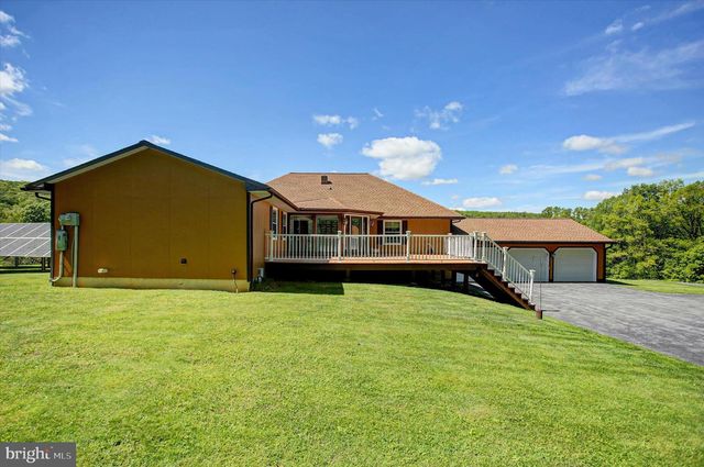 98 PEACH GLEN RD, Gardners, PA 17324