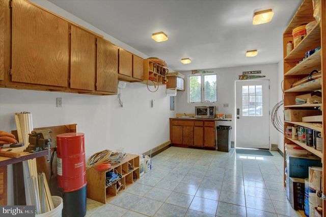 98 PEACH GLEN RD, Gardners, PA 17324