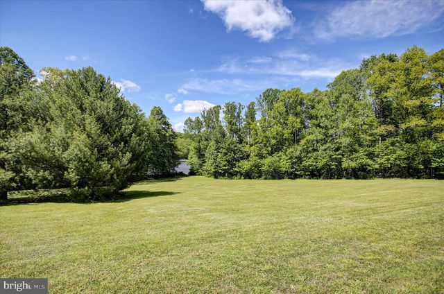 98 PEACH GLEN RD, Gardners, PA 17324