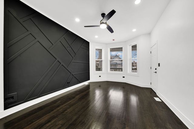 6607 S Oakley Avenue, Chicago, IL 60636