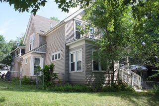 833 3rd Street E, Saint Paul, MN 55106