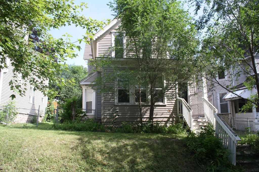 833 3rd Street E, Saint Paul, MN 55106 — photo 2