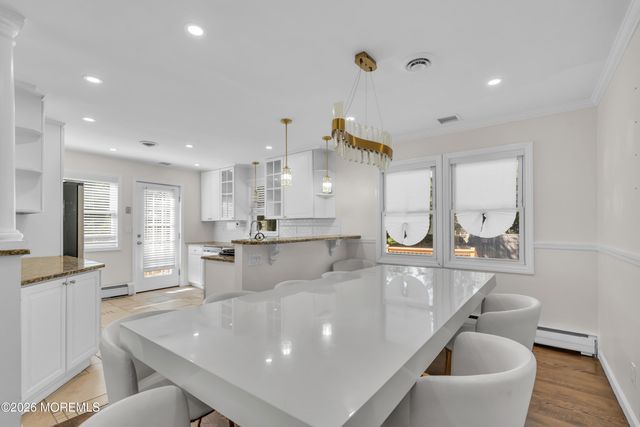 559 Dow Avenue, Oakhurst, NJ 07755