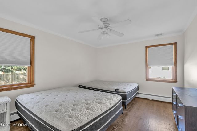 559 Dow Avenue, Oakhurst, NJ 07755