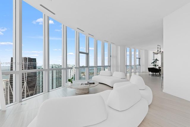 851 NE 1st Avenue PH 5700, Miami, FL 33132