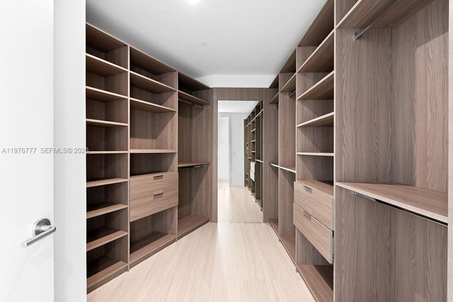 851 NE 1st Avenue PH 5700, Miami, FL 33132