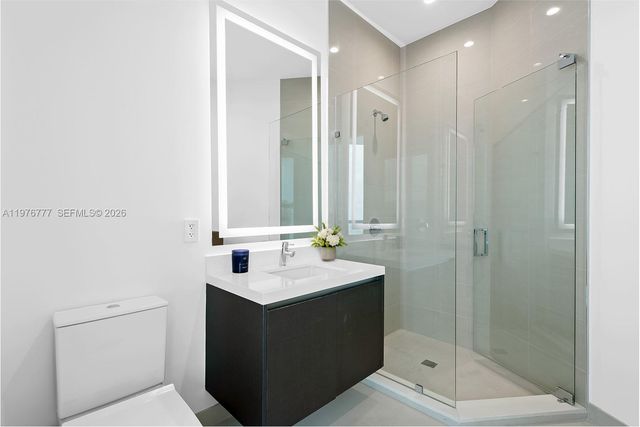 851 NE 1st Avenue PH 5700, Miami, FL 33132