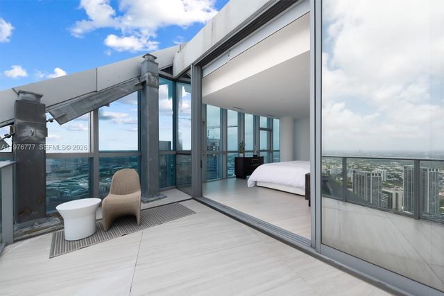 851 NE 1st Avenue PH 5700, Miami, FL 33132