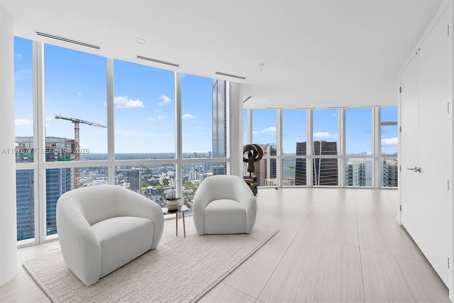 851 NE 1st Avenue PH 5700, Miami, FL 33132