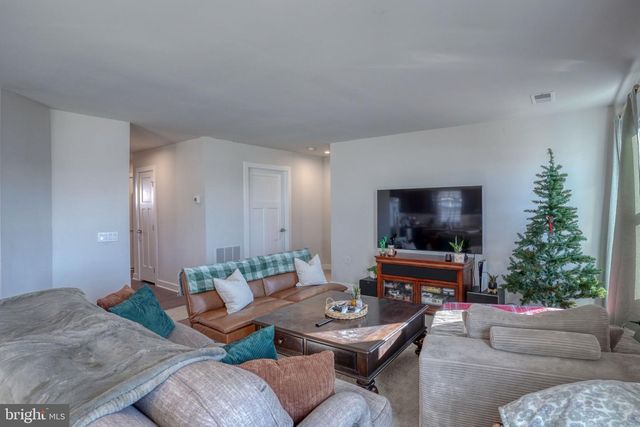 28484 HAWTHORNE TRL, Milton, DE 19968