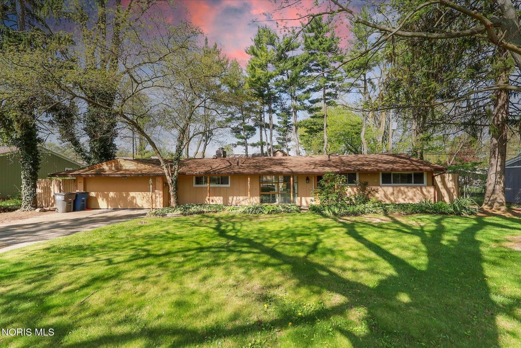 3137 W Lincolnshire Boulevard, Toledo, OH 43606