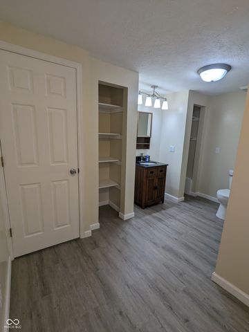 243 S Grand Avenue, Connersville, IN 47331