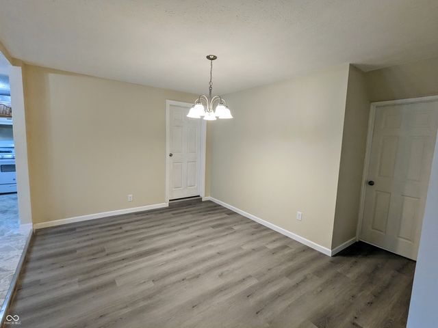 243 S Grand Avenue, Connersville, IN 47331