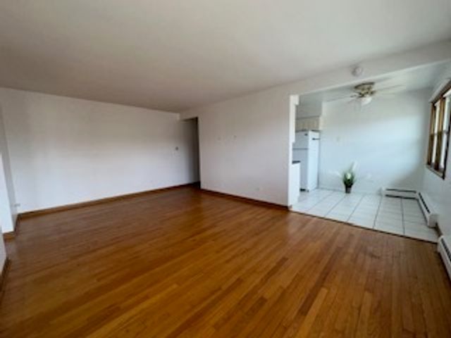 7347 W Diversey Avenue 7, Elmwood Park, IL 60707