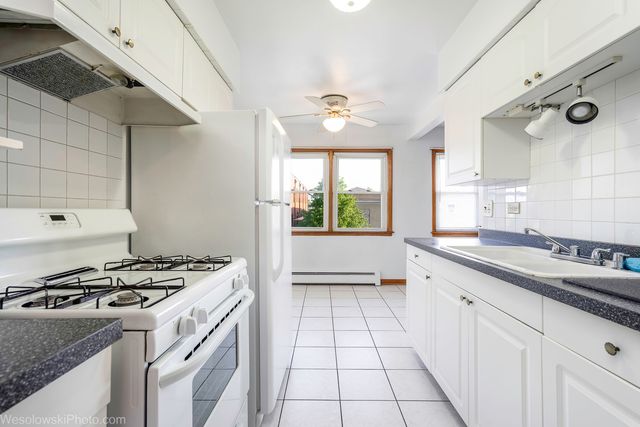 7347 W Diversey Avenue 7, Elmwood Park, IL 60707