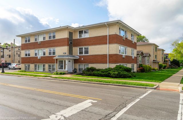 7347 W Diversey Avenue 7, Elmwood Park, IL 60707