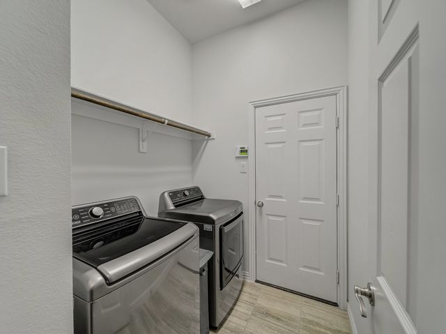 426 Brook Meadow Drive, Midlothian, TX 76065