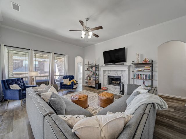 426 Brook Meadow Drive, Midlothian, TX 76065