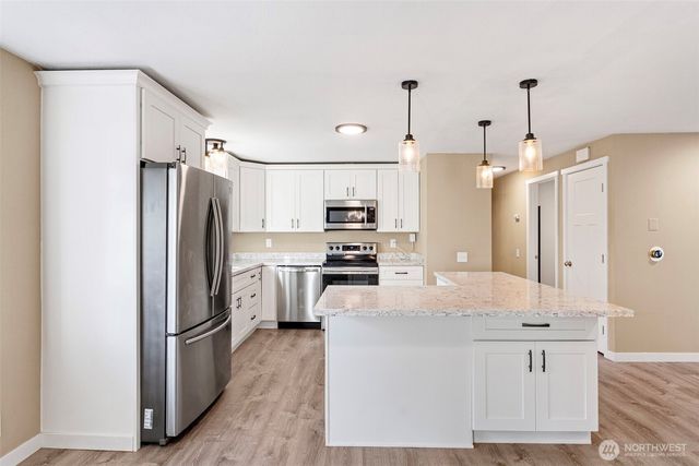 12315 SE 197th Place, Kent, WA 98031