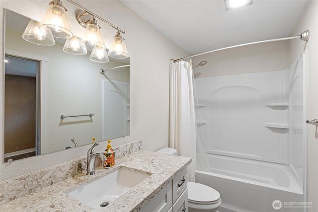 12315 SE 197th Place, Kent, WA 98031