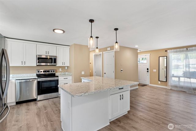 12315 SE 197th Place, Kent, WA 98031