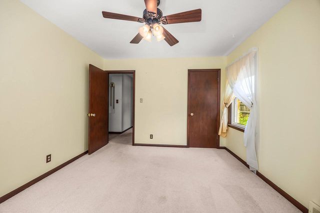 3940 N 80th STREET, Milwaukee, WI 53222