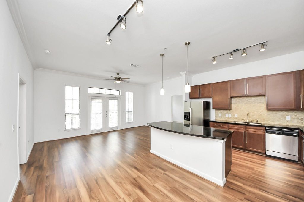 6363 San Felipe Street 447, Houston, TX 77057