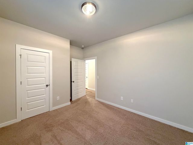 285 AVALON WAY, Clanton, AL 35045