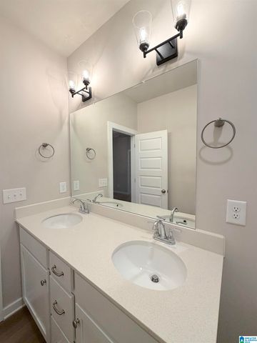 285 AVALON WAY, Clanton, AL 35045