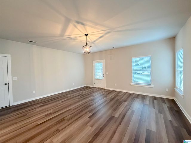 285 AVALON WAY, Clanton, AL 35045